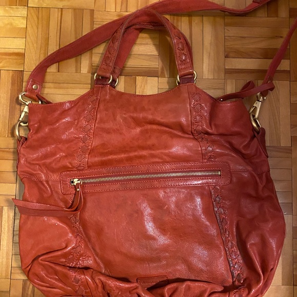 Red hobo / cross body - Picture 2 of 3